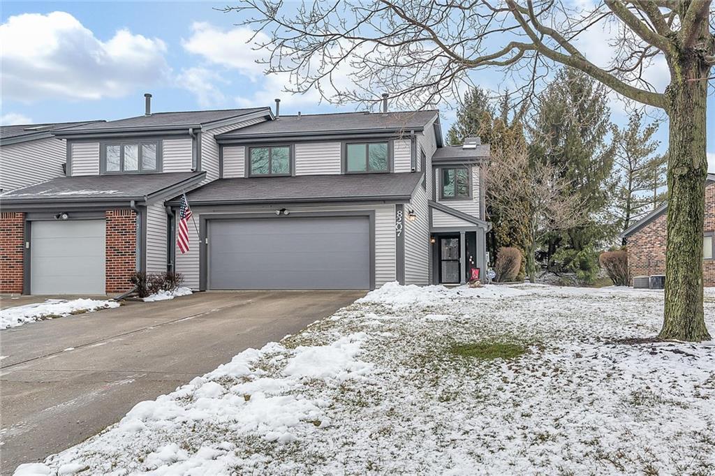 8207 Shorewalk Drive - Photo 1