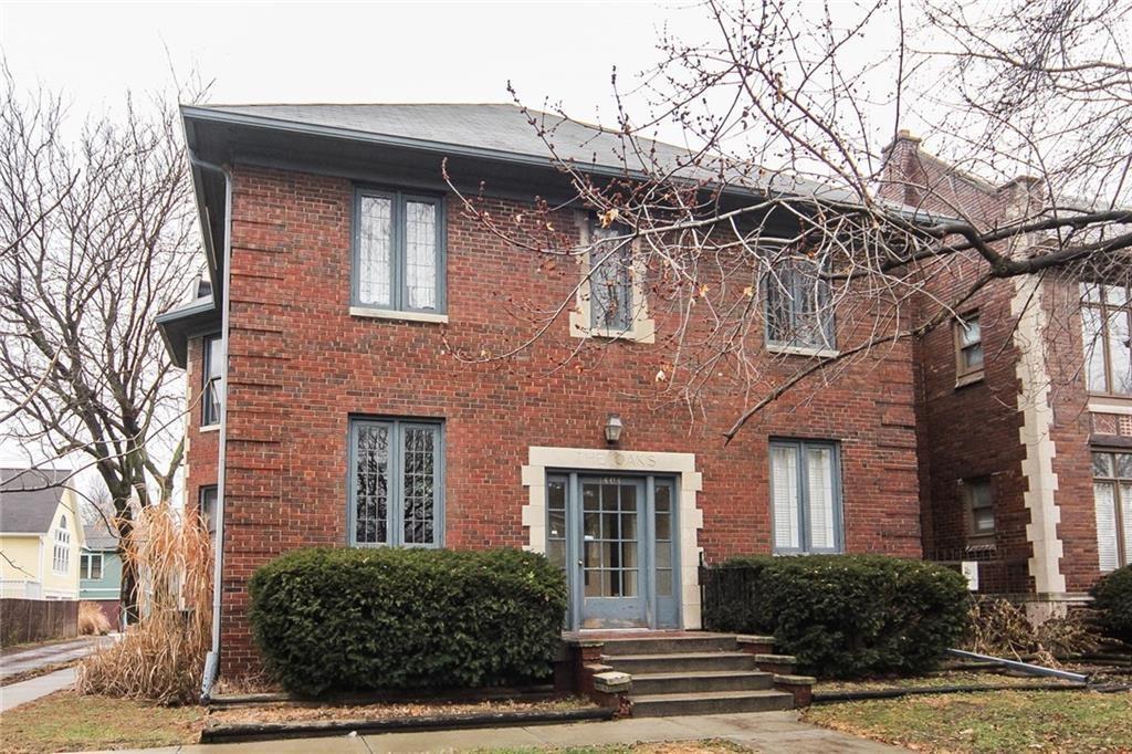 1404 Broadway Street - Photo 1