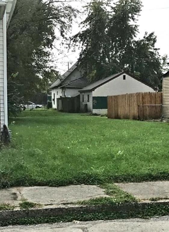 19 Iowa Street - Photo 1