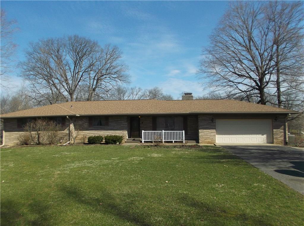 4216 Lakewood Court - Photo 1