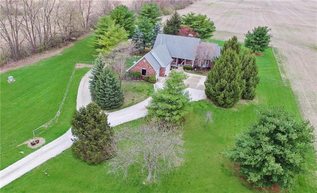9020 Edgewood Avenue - Photo 1