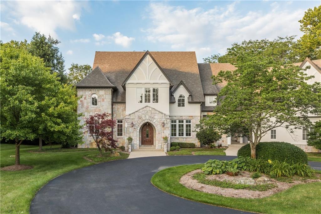 7251 Hunt Club Lane - Photo 1