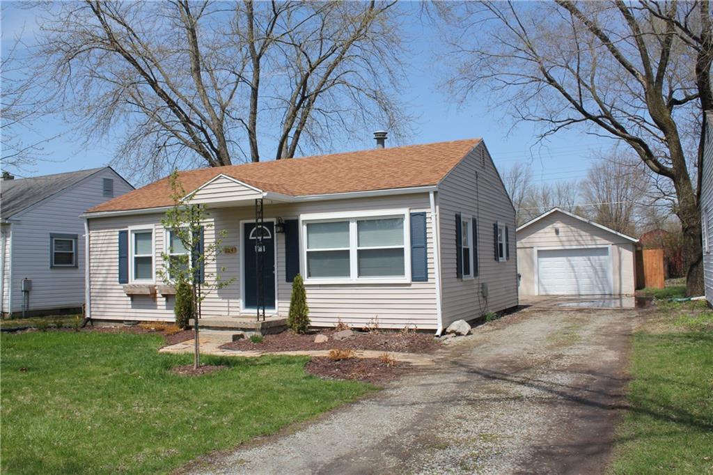 824 Vinyard Street - Photo 1