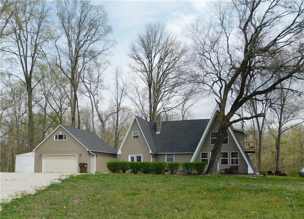 19563 Lake Site Drive - Photo 1