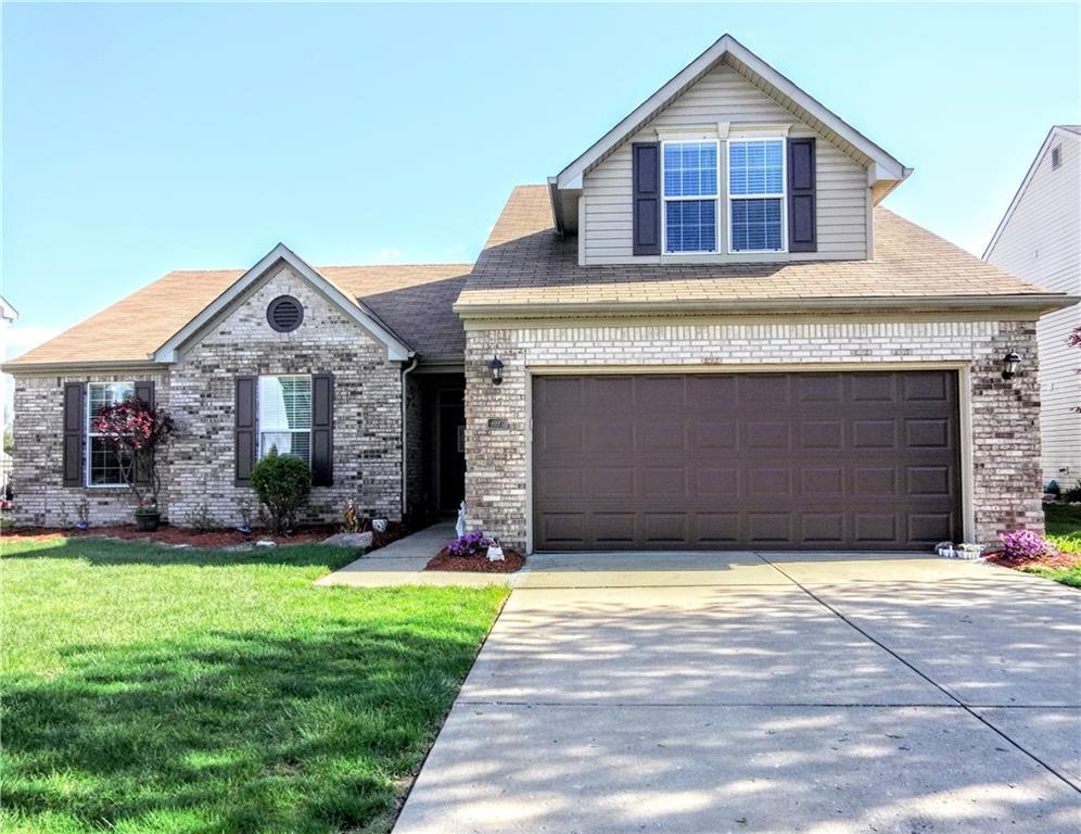 893 Woodgate Lane - Photo 1