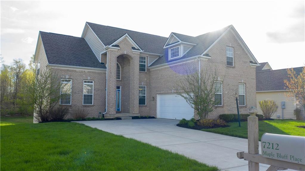 7212 Maple Bluff Place - Photo 1