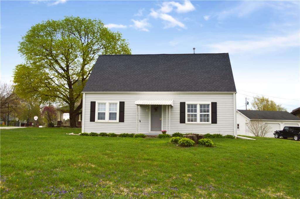 301 Plum Street - Photo 1