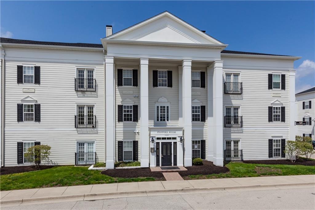 12880 University Cresent - Photo 1
