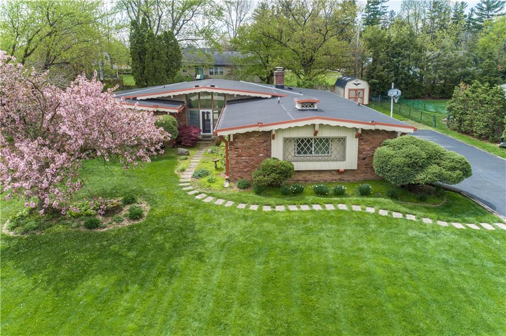 16 Thornhurst Drive - Photo 1
