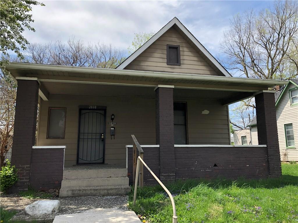2838 Boulevard Place - Photo 1