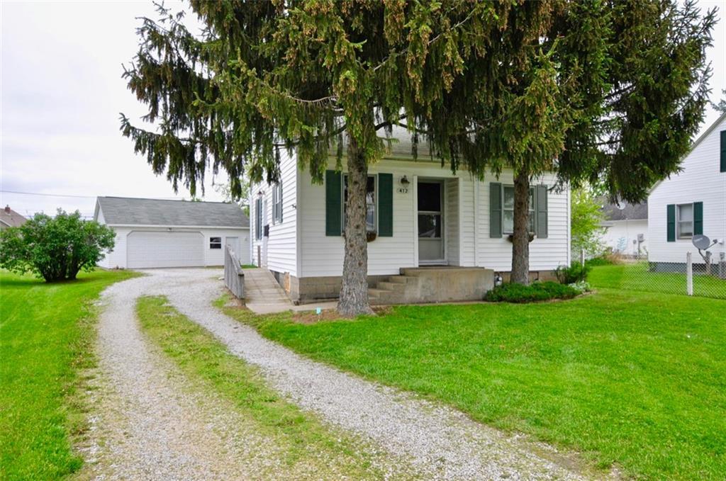 412 College - Photo 1