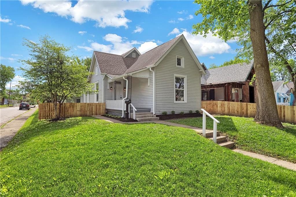 853 Temple Avenue - Photo 1