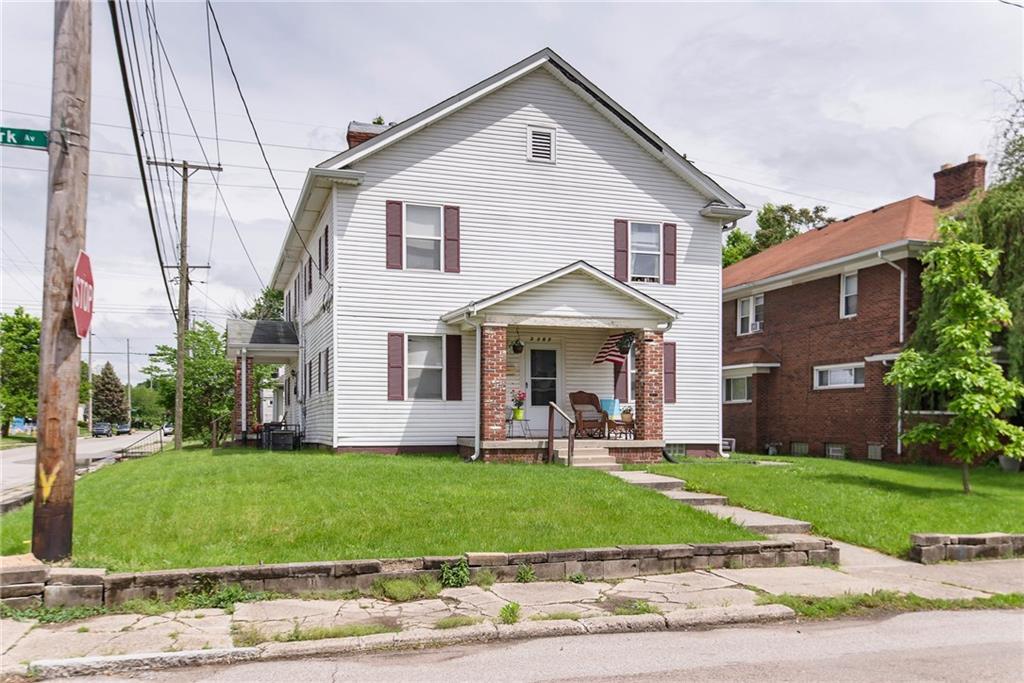 605 34TH Street - Photo 1