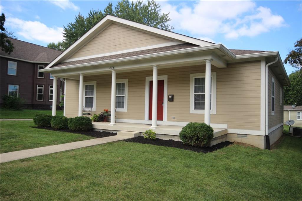 876 Main Street - Photo 1