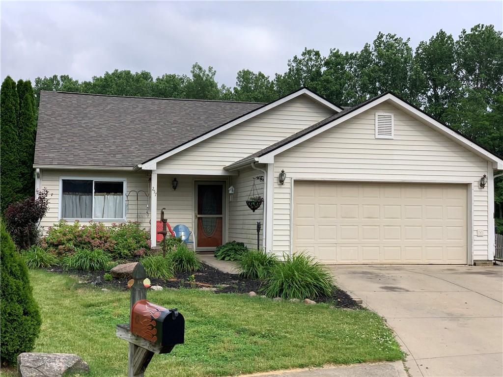 257 Creekway Court - Photo 1