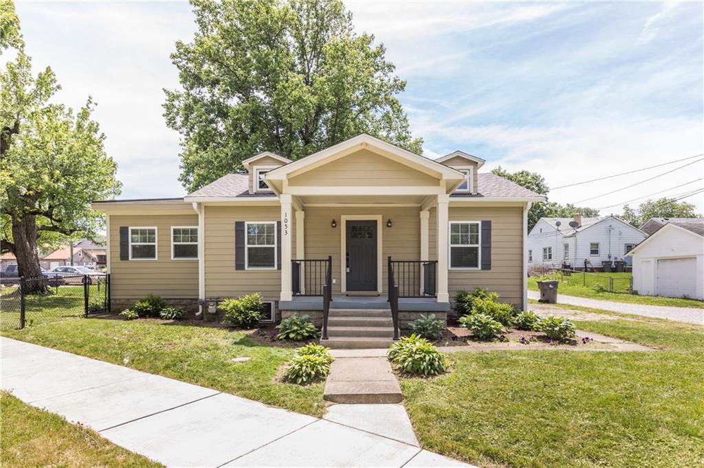 1053 Willow Drive - Photo 1
