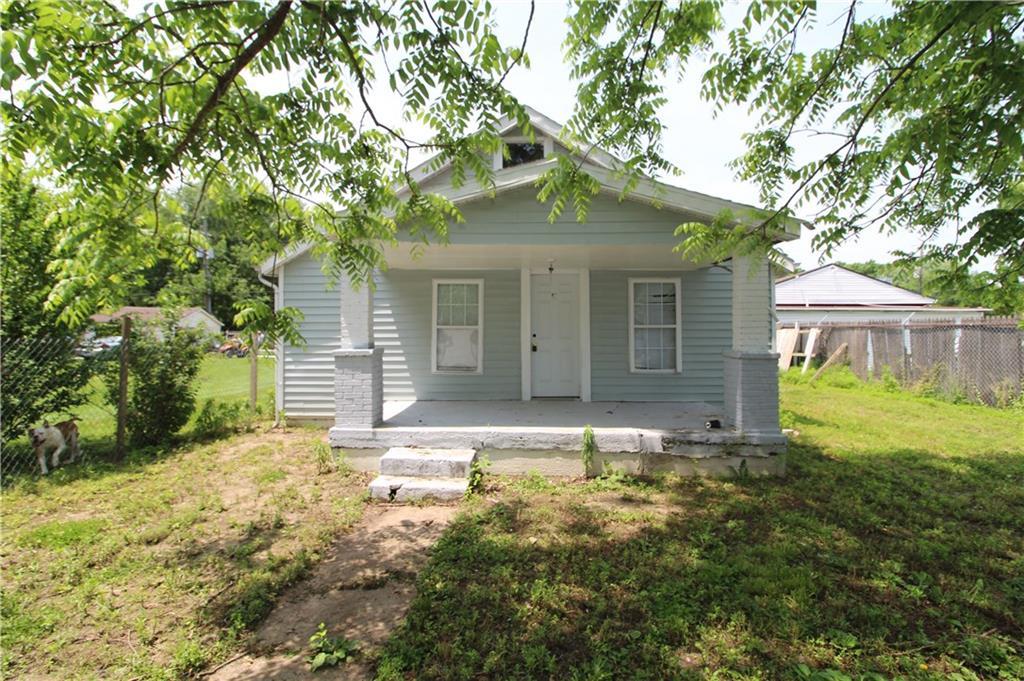 3156 Collier Street - Photo 1