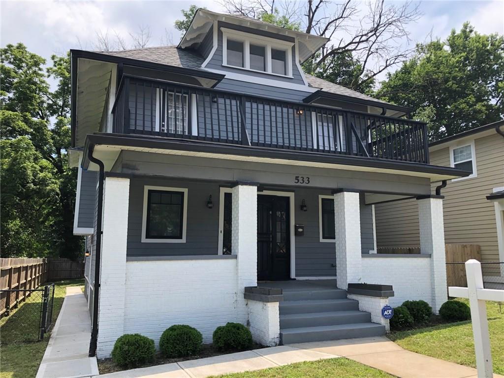 533 32nd Street - Photo 1