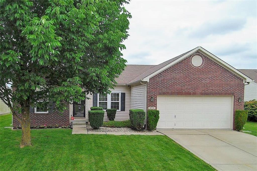 8778 Deer Crossing Boulevard - Photo 1