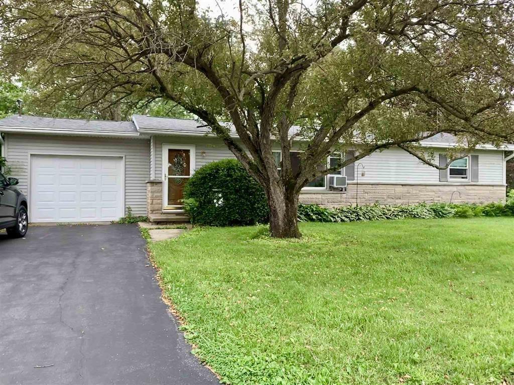 36 Sunset Drive - Photo 1