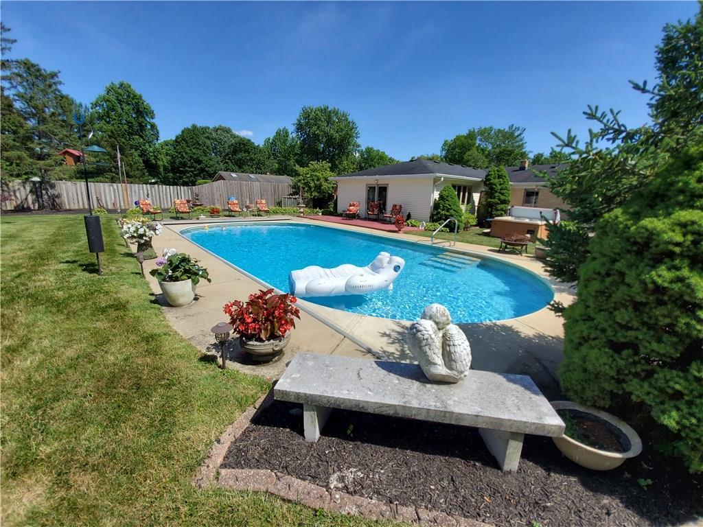 809 Eaglewood Drive - Photo 1