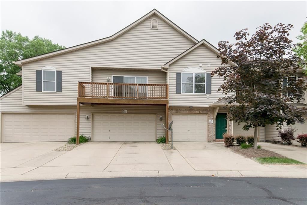 428 Creekwood Drive - Photo 1