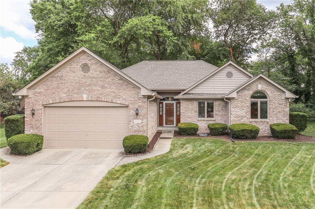 1005 Silver Creek Court - Photo 1