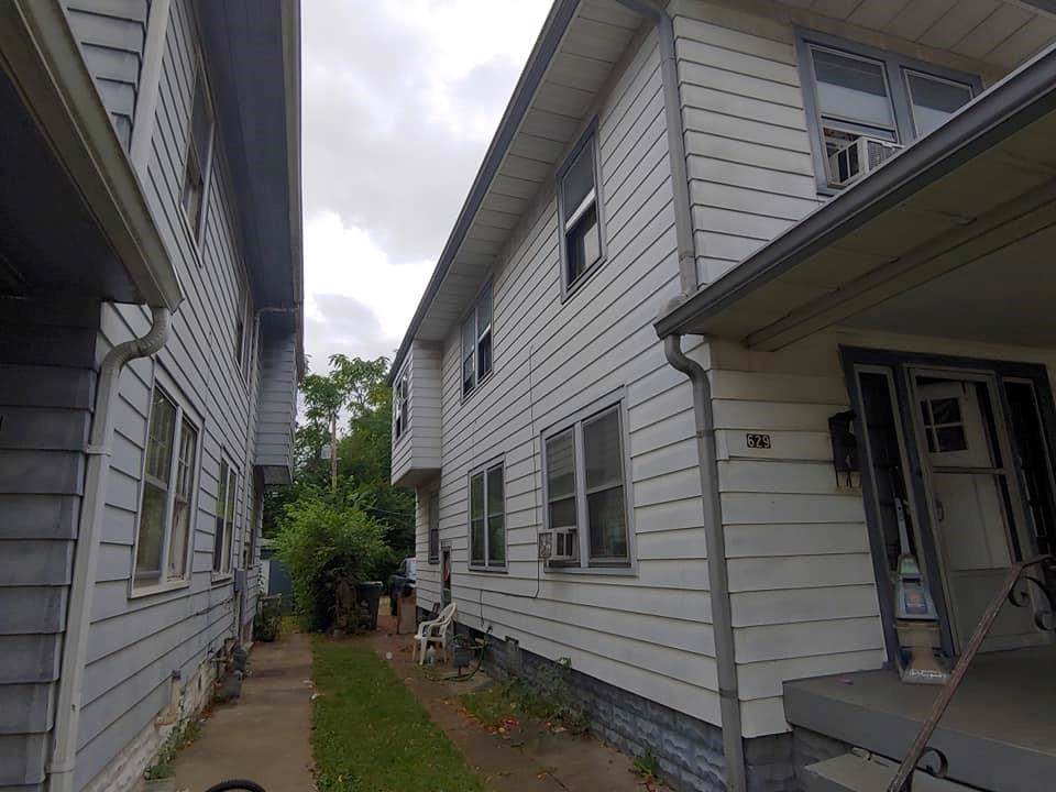 629 30th Street - Photo 1