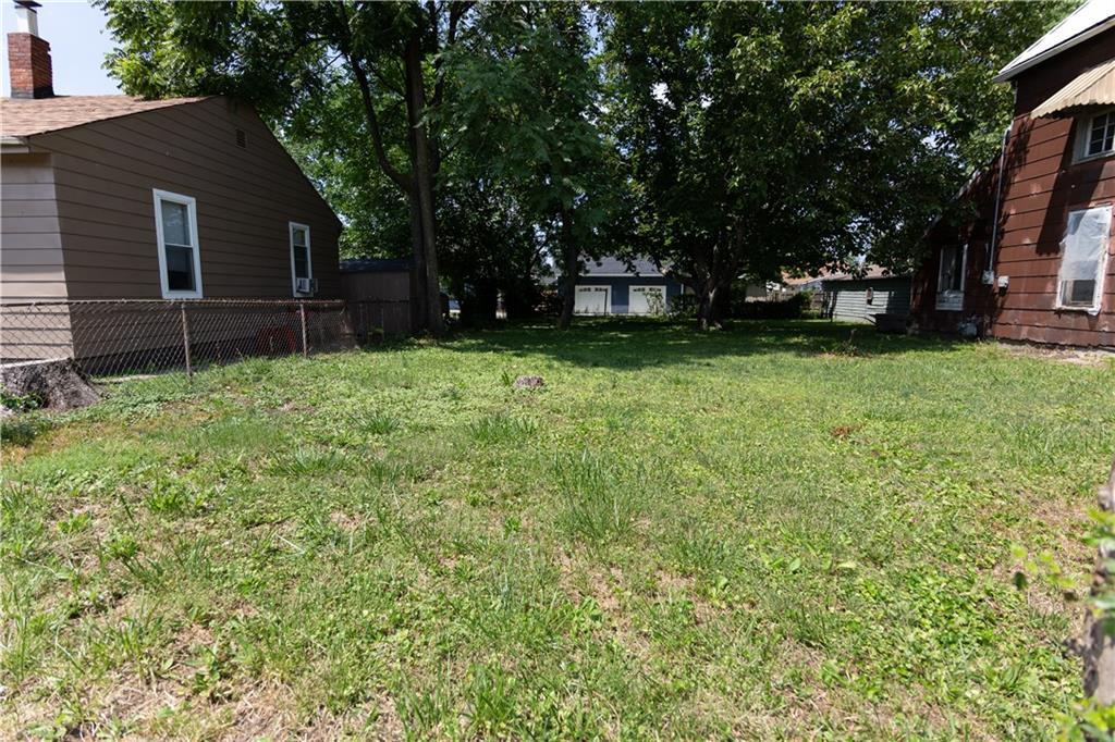 918 Saint Peter Street - Photo 1