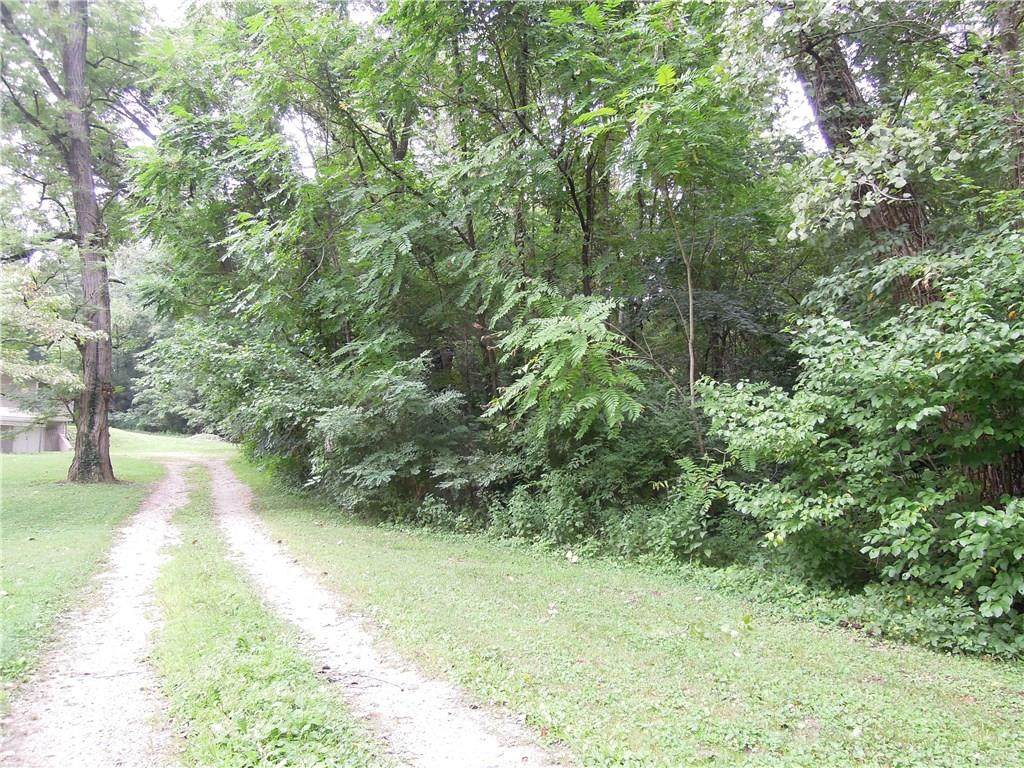282 252 Lane - Photo 1