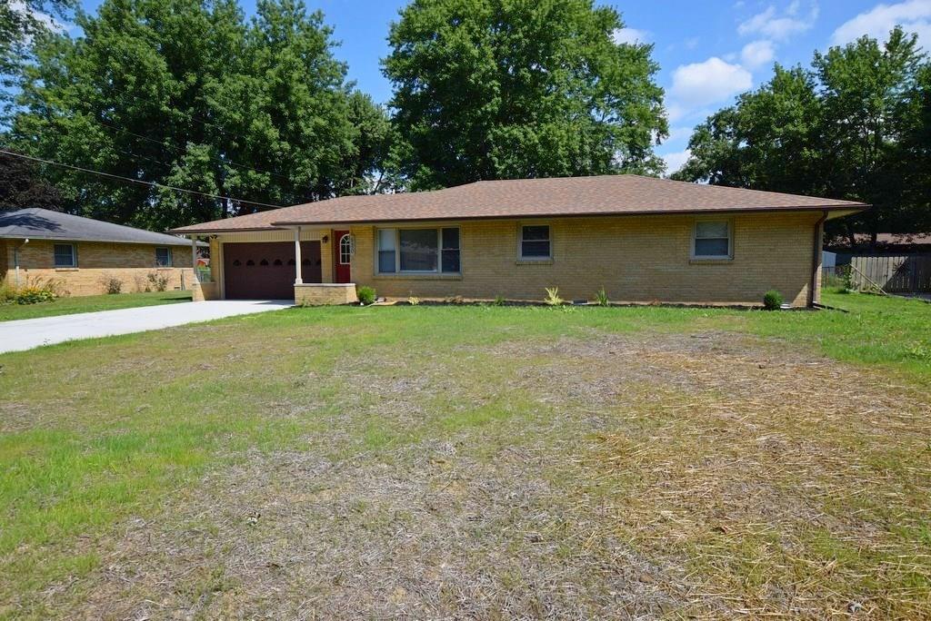 520 Fall Creek Drive - Photo 1