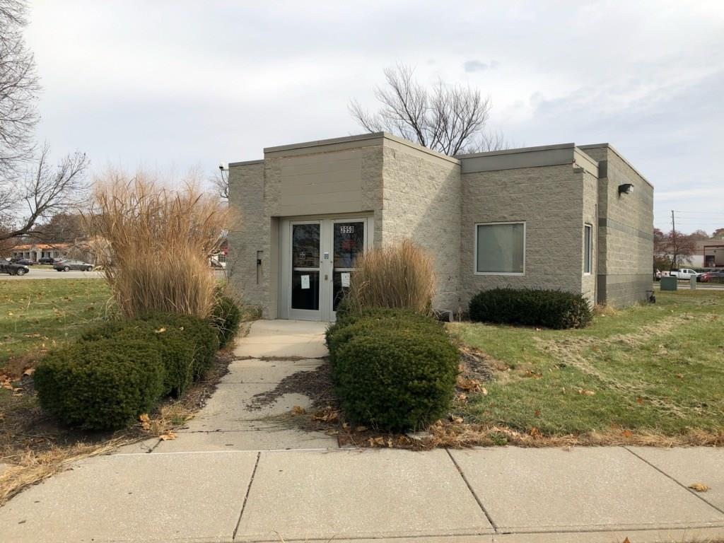 3950 Meadows Drive - Photo 1