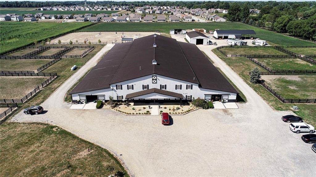 22810 Mule Barn Road - Photo 1