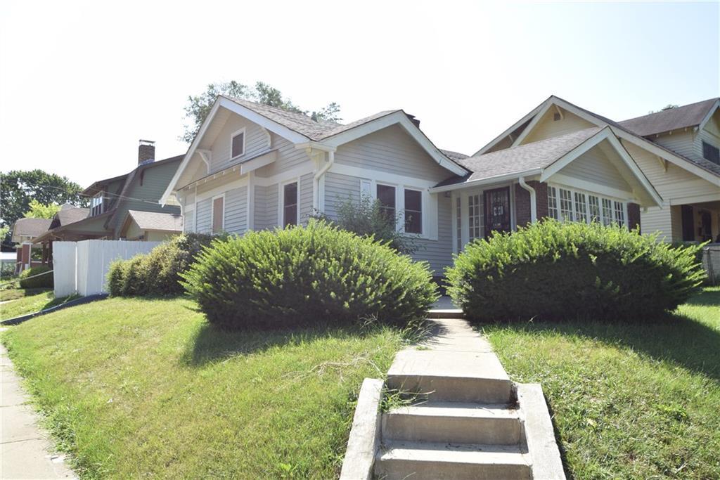 3967 Park Avenue - Photo 1