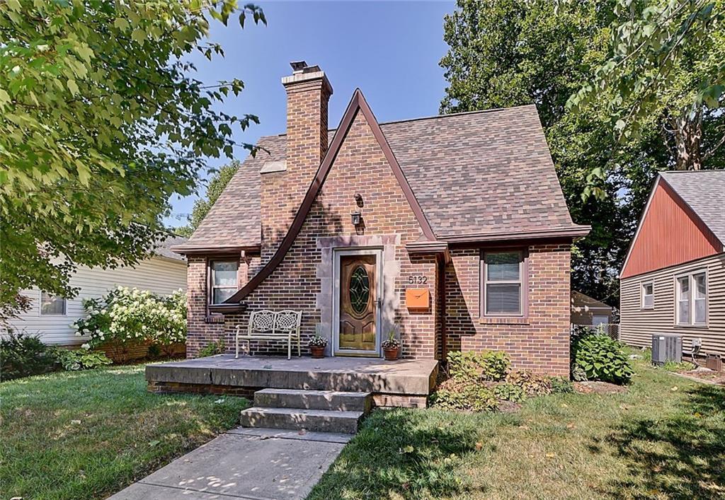 5132 Winthrop Avenue - Photo 1