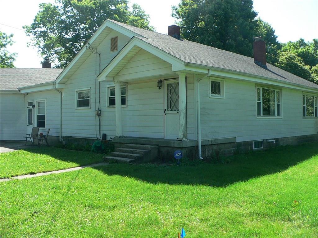 9743 Fortville Pike - Photo 1