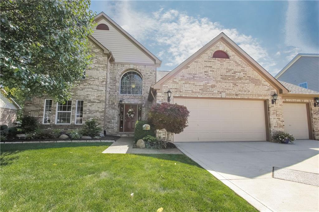 3911 Shady Pointe Row - Photo 1