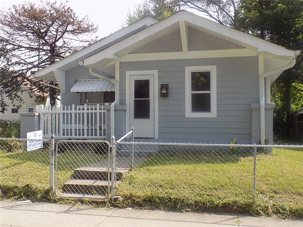 433 Bradley Avenue - Photo 1