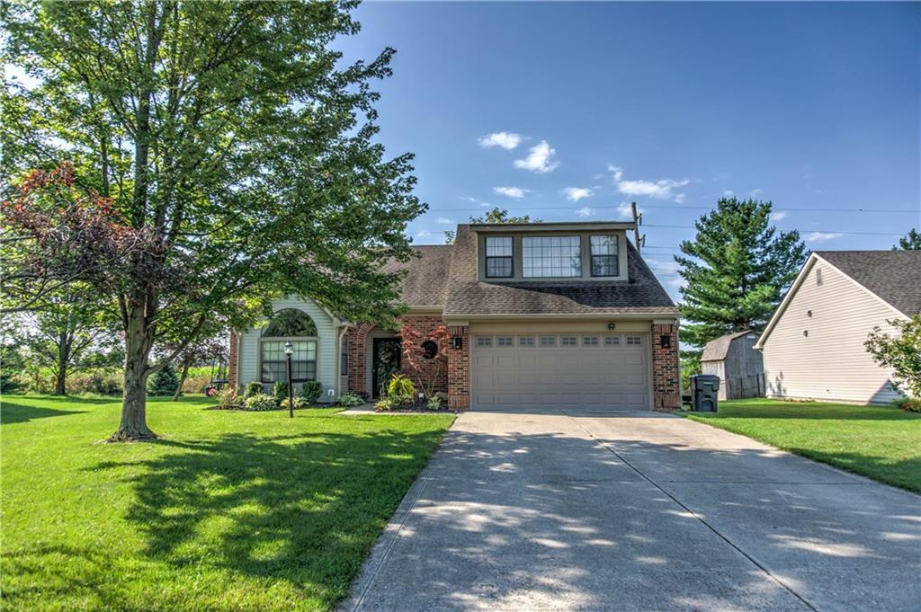 1057 Pin Oak Drive - Photo 1