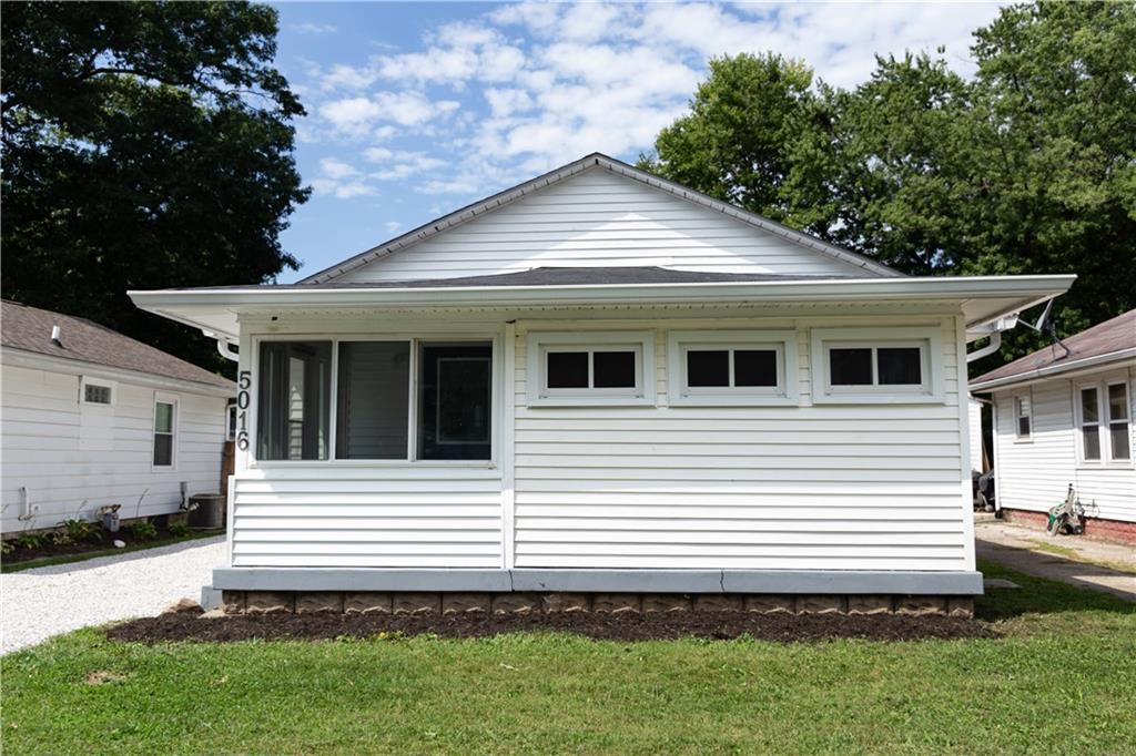 5016 Primrose Avenue - Photo 1