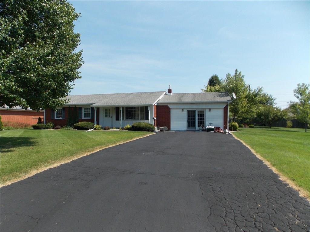 163 Avon Parkway - Photo 1