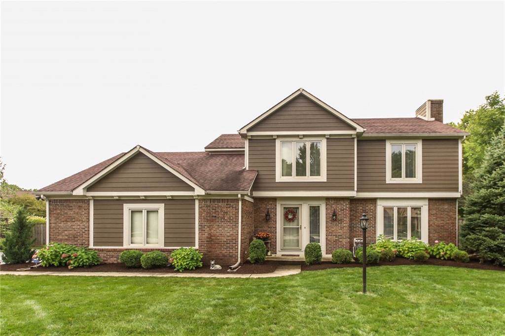 1283 Goldfinch Drive - Photo 1