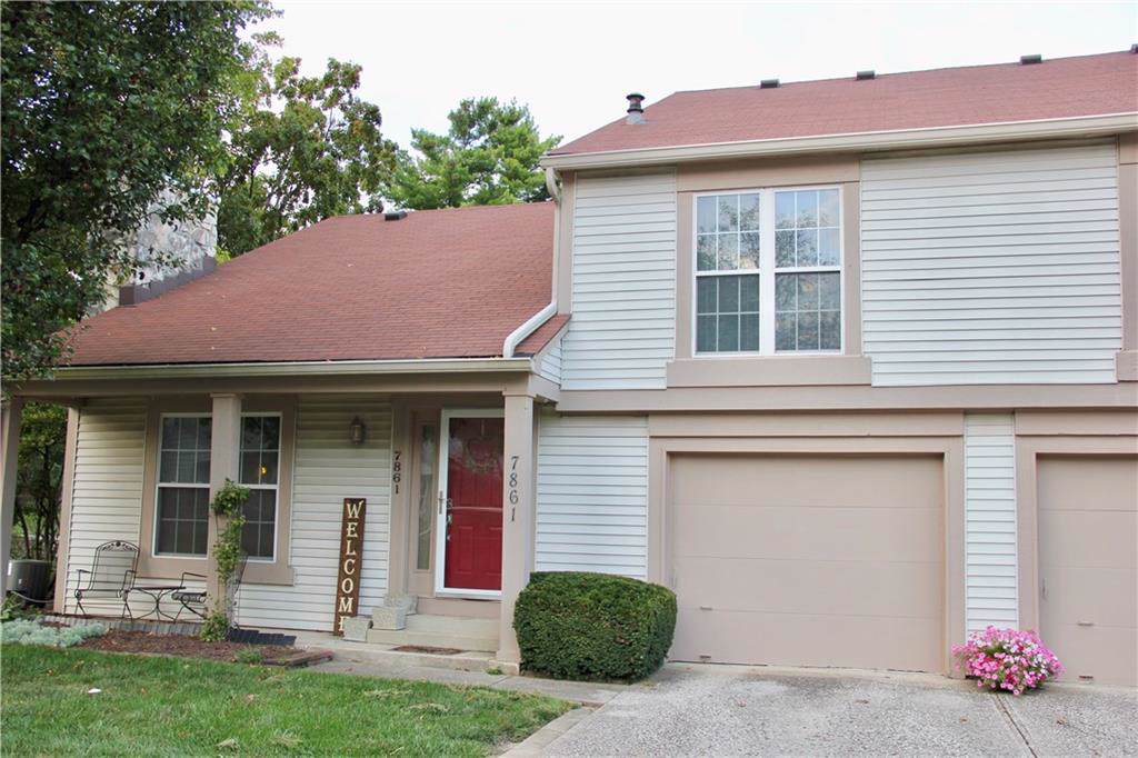 7861 Hunters Path - Photo 1