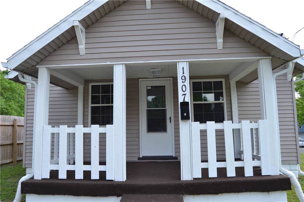 1907 12th Street - Photo 1