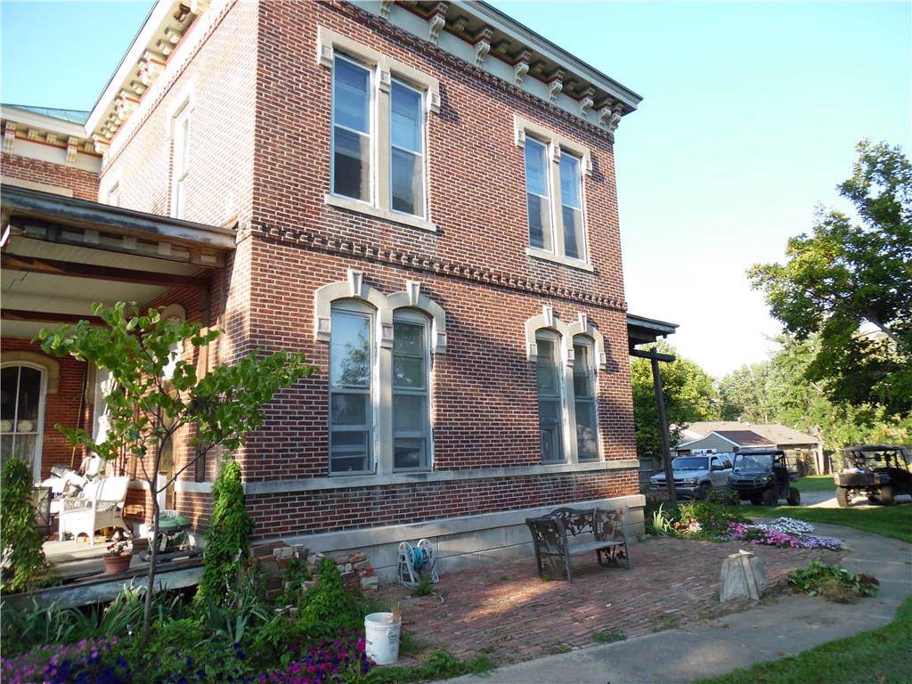 316 Howard Avenue - Photo 1