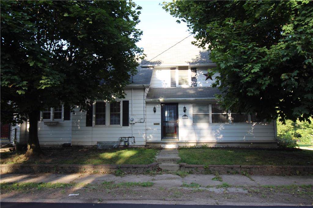 327 10th Street - Photo 1