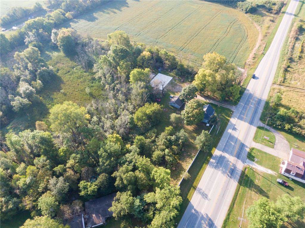 2922 Cicero Road - Photo 1