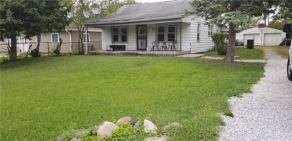 3957 Englewood Drive - Photo 1