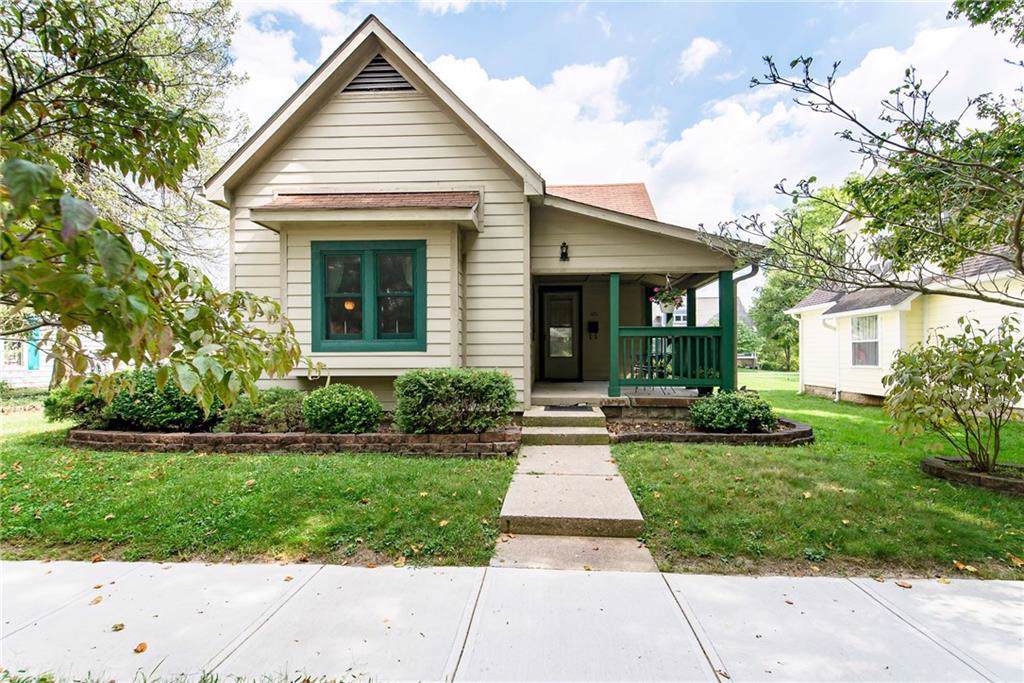 125 Maple Street - Photo 1