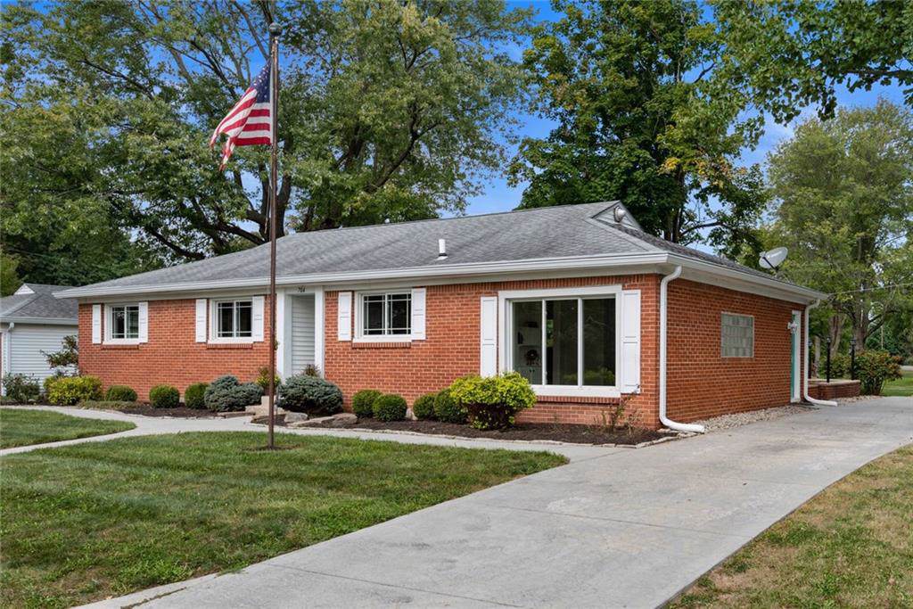 704 Raymond Street - Photo 1